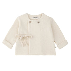 A front view of the 1+ in the Family PESSAC newborn shirt in ecru color.