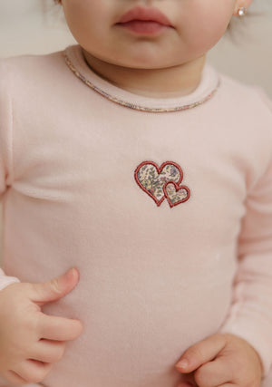 Ely’s & Co. – Girl Embroidered Liberty Footie + Hat | Pink