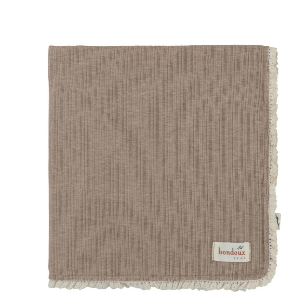 Bondoux Beige Scalloped Lace Knit Blanket