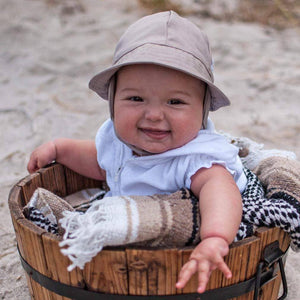 Sand Hat With Chinstrap Baby & Toddler: 0-3 Months