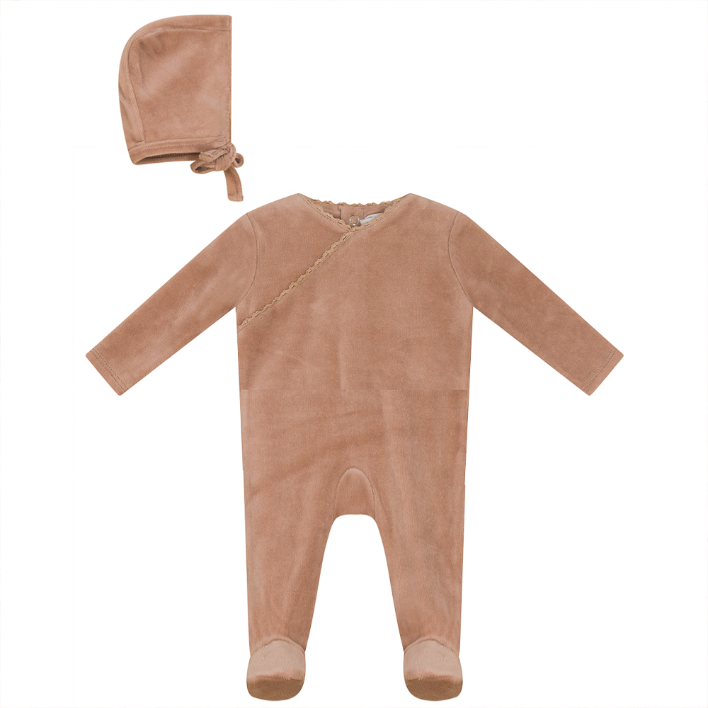 Fragile Mape Sugar Scallop Edge Footie with Bonnet