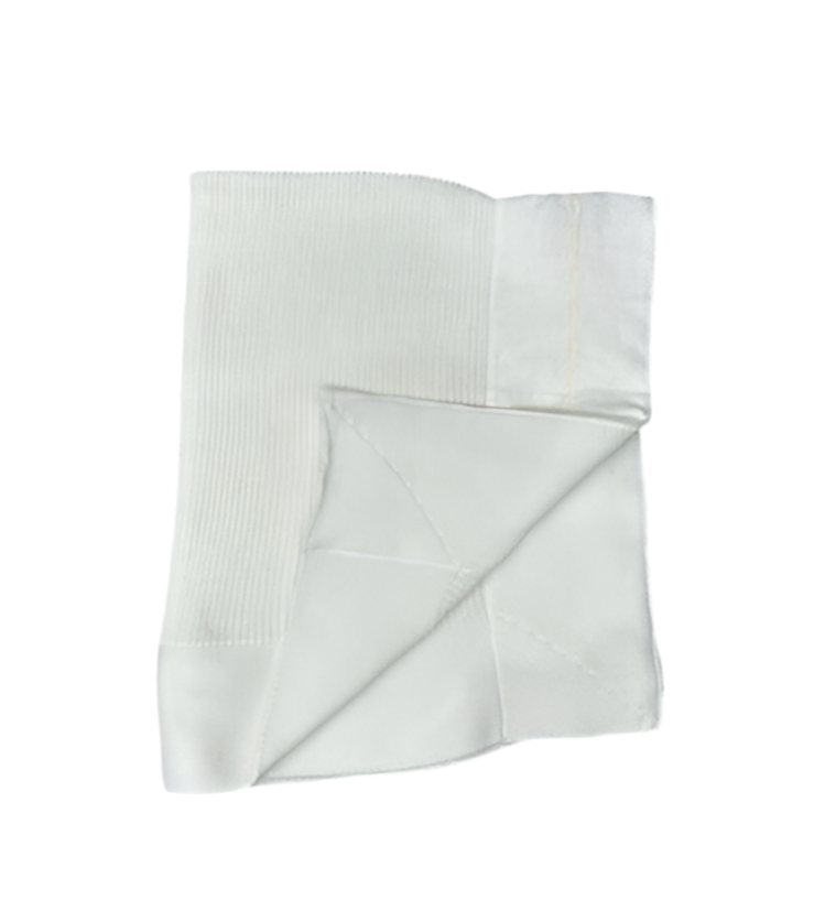 Carmina White/Butter Blanket