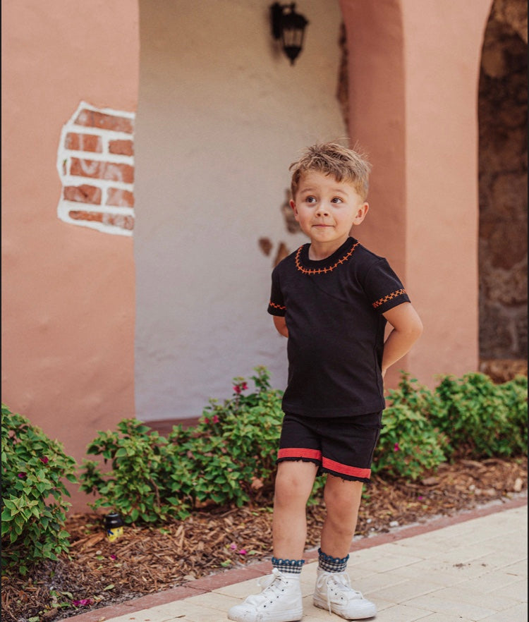 Mini Nod Black/Red Ribbon Shorts