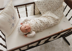 Peluche Bebe – Blossom Swaddle Powder