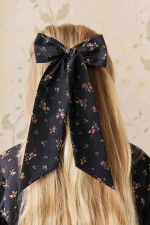 Jamie Kay Bianca Noir Alora Bow