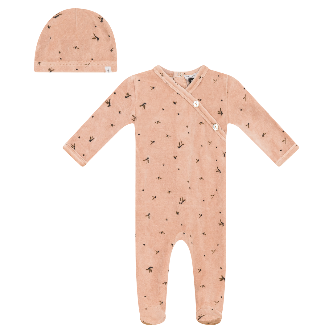 Fragile Maple Sugar Velour Leaf Print Footie + Hat