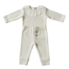 Quincy Mae Natural Ruffle Collar Bodysuit & Legging Set | Organic Baby Outfit