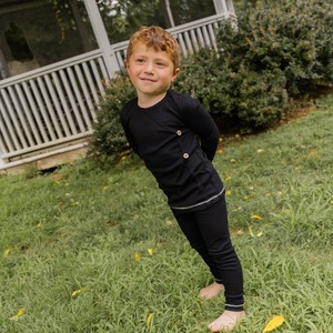 Little Label Weekend Wrap Pajama (Buttons) – Black Boys’ Sleepwear