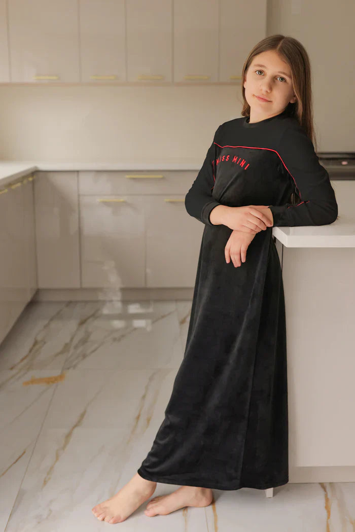 Miss Mini Onyx Nightgown