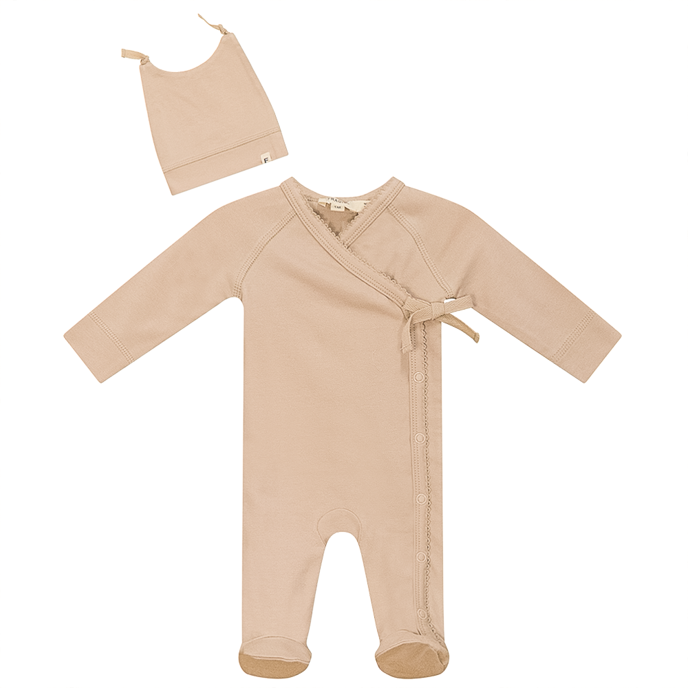 Fragile Linen Scallop Stitch Footie Set