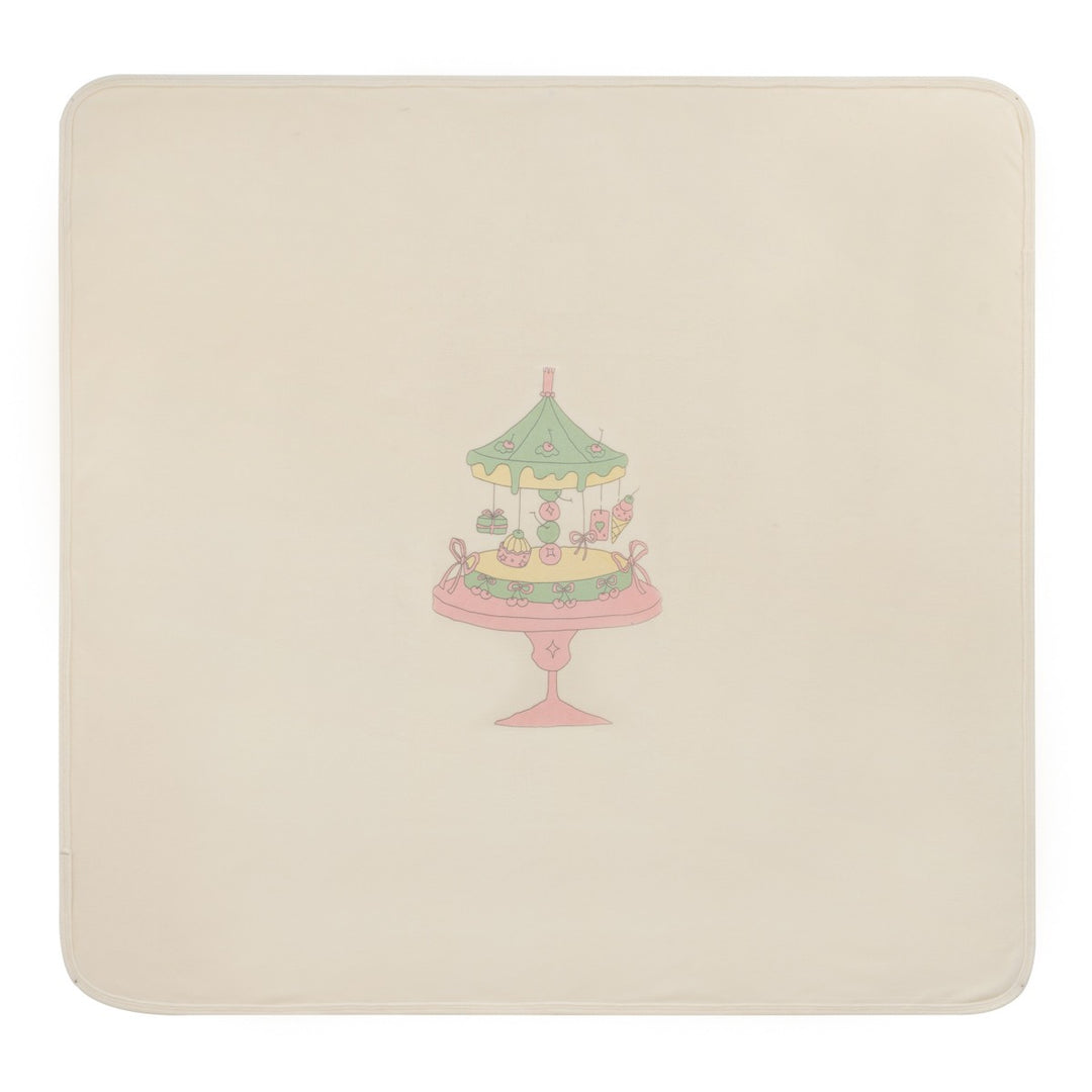 Kipp Baby White/Pink Party Cake Blanket