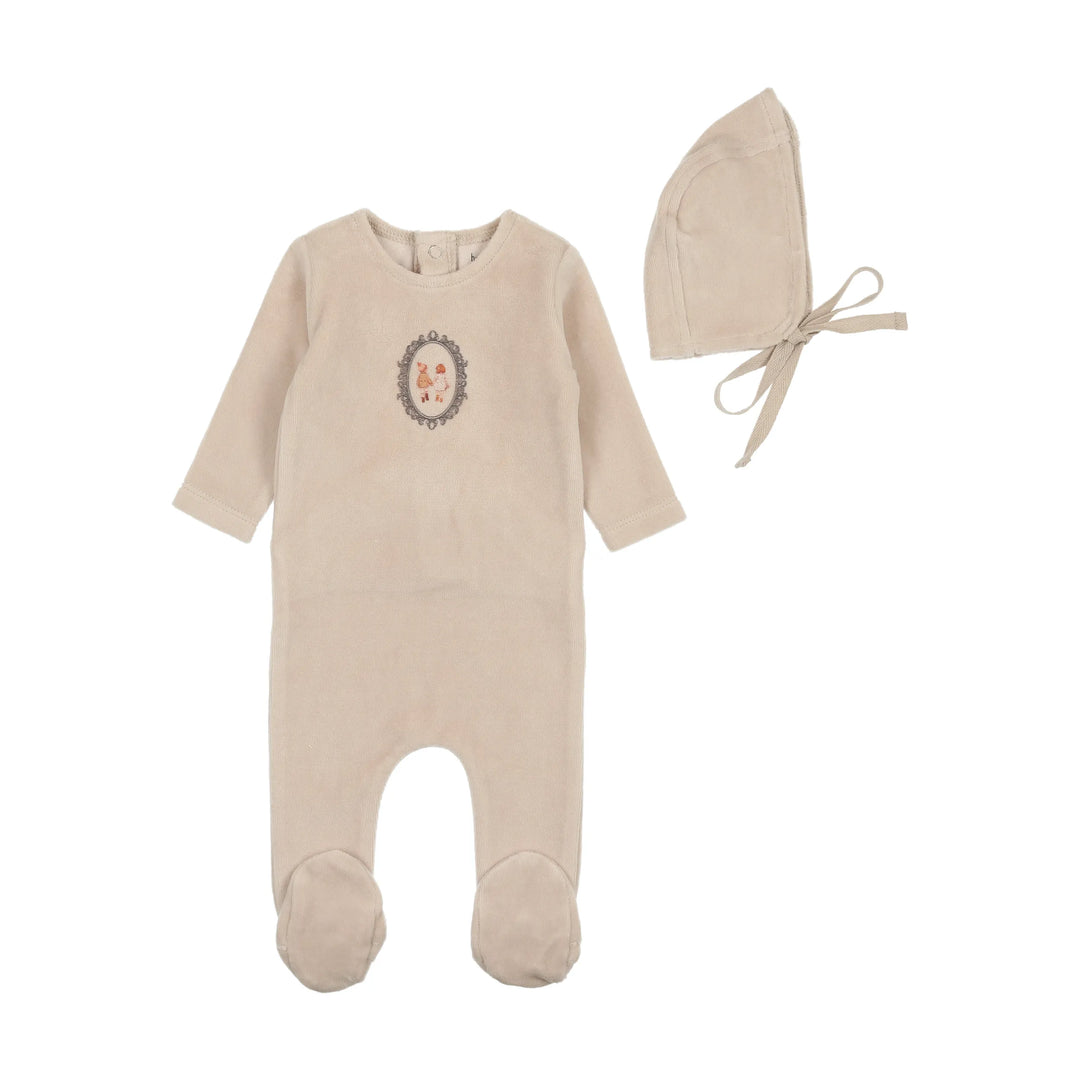 Bee & Dee French Chateau Vintage Frame Footie + Bonnet