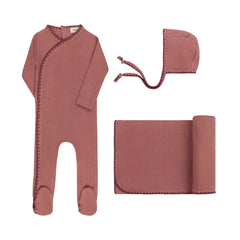 A front view of the Aurora pink whipstitch take me home newborn set.