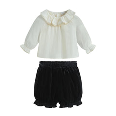 A breathtaking C'era Una Volta two-piece set featuring the delicate Cream Lilly shirt and Black Romeo bloomer.