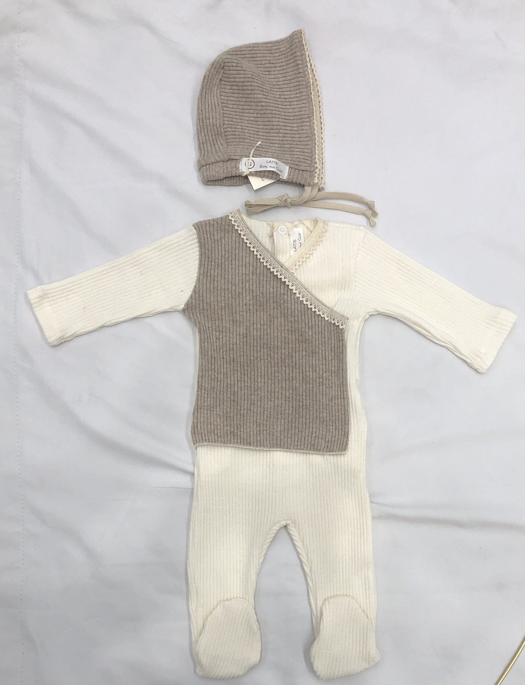 Latte Tutina Ivory Rib Sand Panel Footie + Bonnet