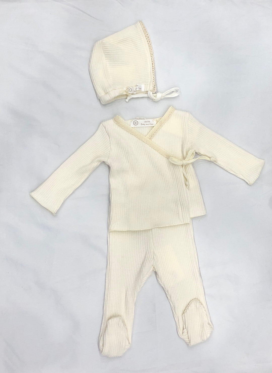 Latte Pepe Costa White Rib Lace Knit Set + Bonnet