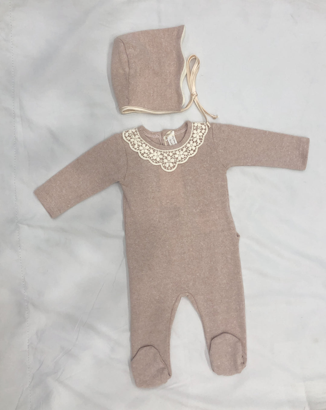 Latte Tutina Collo Bobo Rose Lace Collar Footie +Bonnet