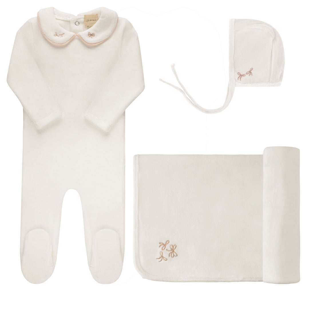 Aurora Ivory/Pink Embroidered Velour Collar Take Me Home Set