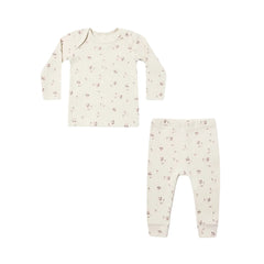 A front view of the Quincy Mae Fall Ditsy floral print ribbed organic cotton tee and legging set.