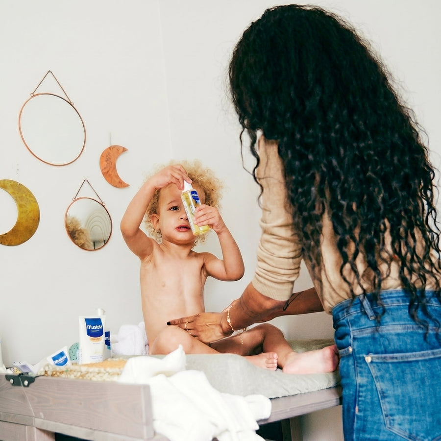 Mustela