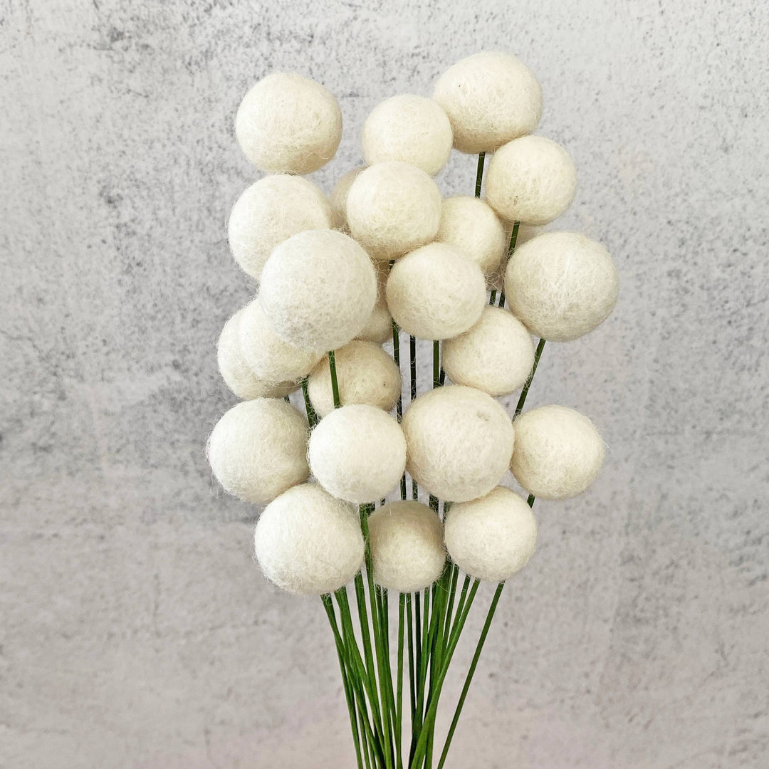 Oakwind Hollow - Set of 8 Felted Wool Flower Ball Bouquet Fresh Cream