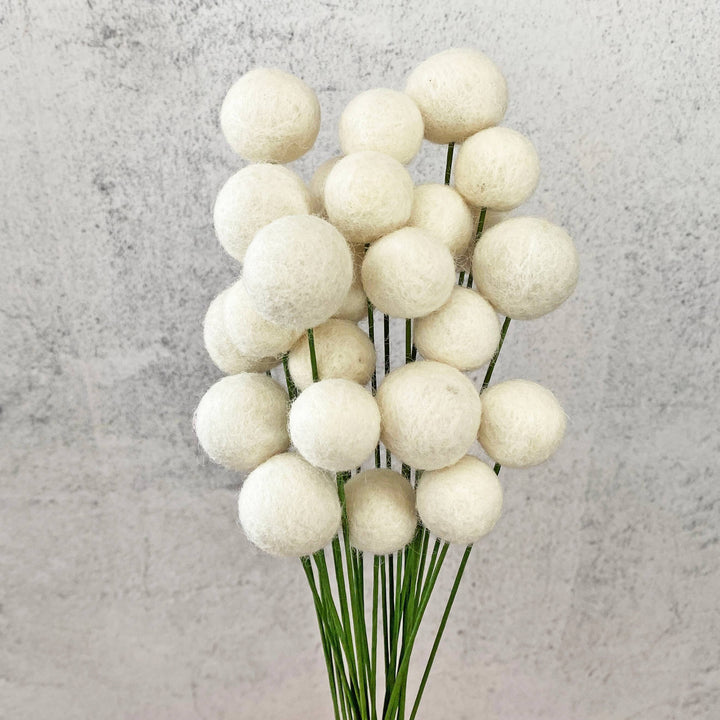 Oakwind Hollow - Set of 8 Felted Wool Flower Ball Bouquet Fresh Cream