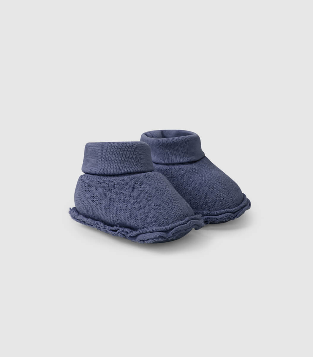 SNUG Baby Organic Cotton Bonnet And Bootie Set For Newborn