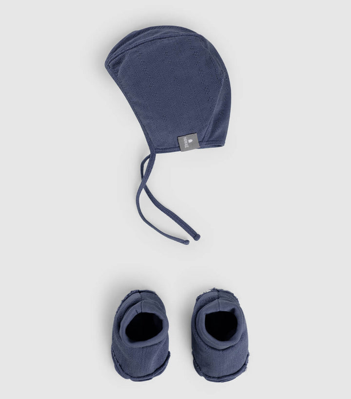 SNUG Baby Organic Cotton Bonnet And Bootie Set For Newborn