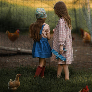Lillies Dream - The Pebble Pinafore: 4T