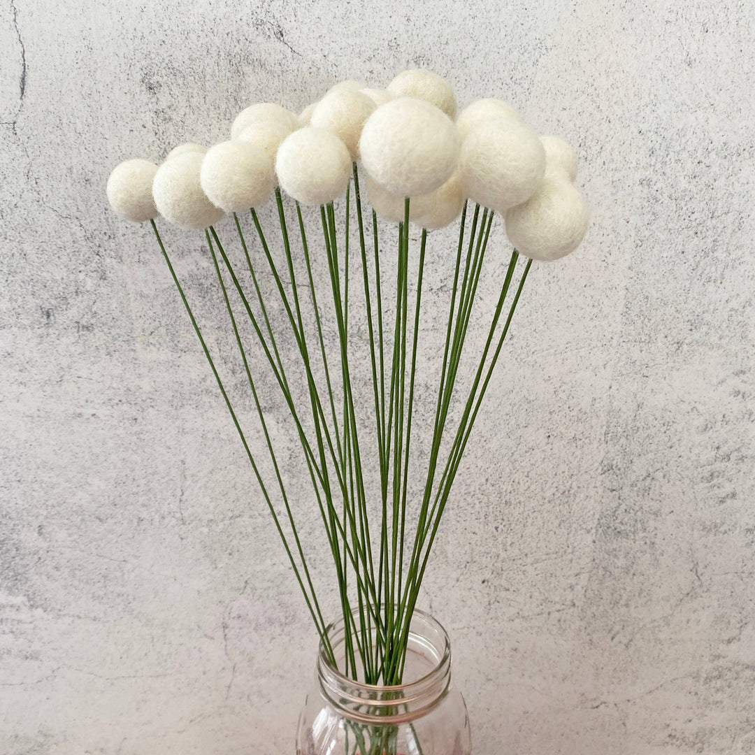 Oakwind Hollow - Set of 8 Felted Wool Flower Ball Bouquet Fresh Cream