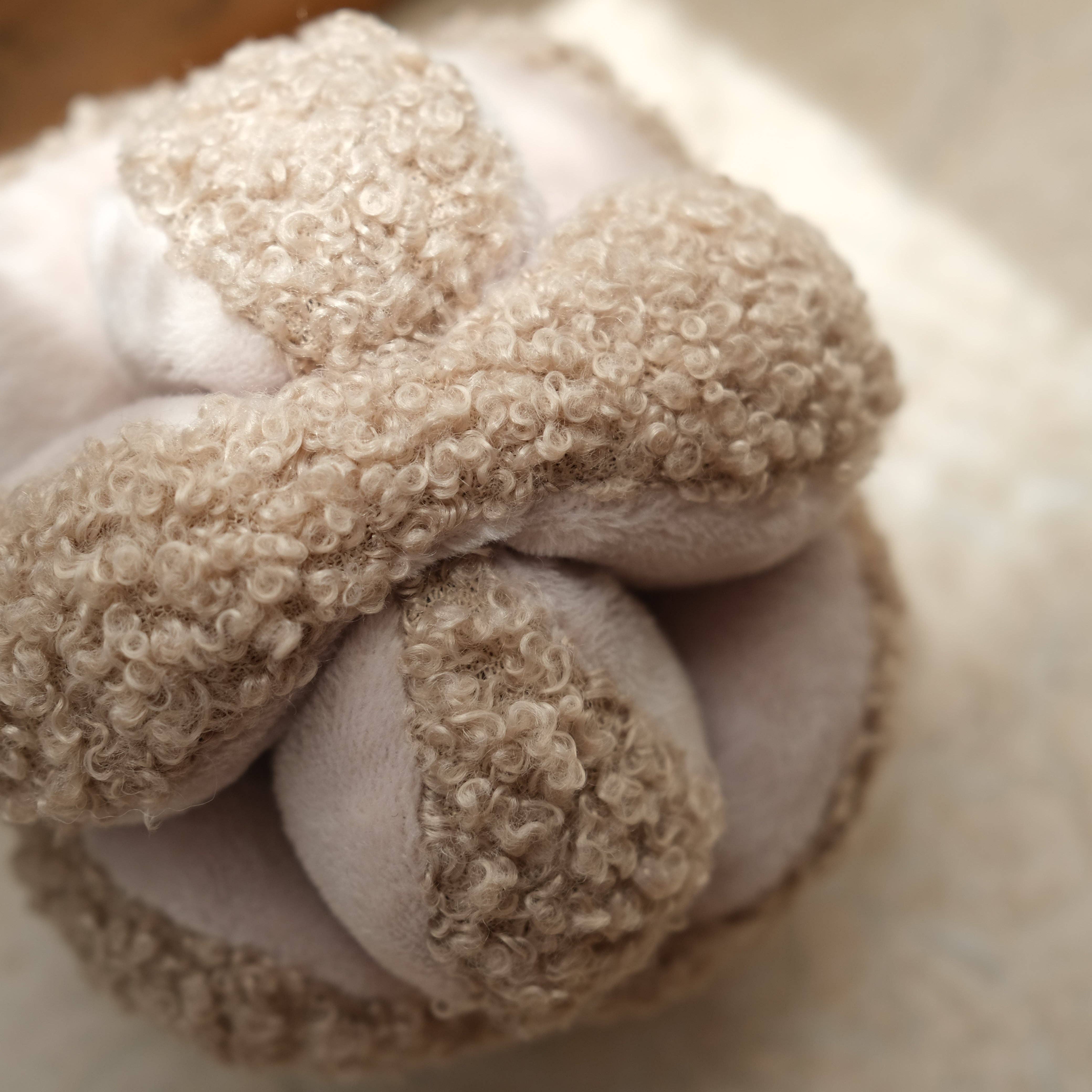 Little Lamb Kind - MONTI // Montessori toy // BABY TOY // Oat: Oat