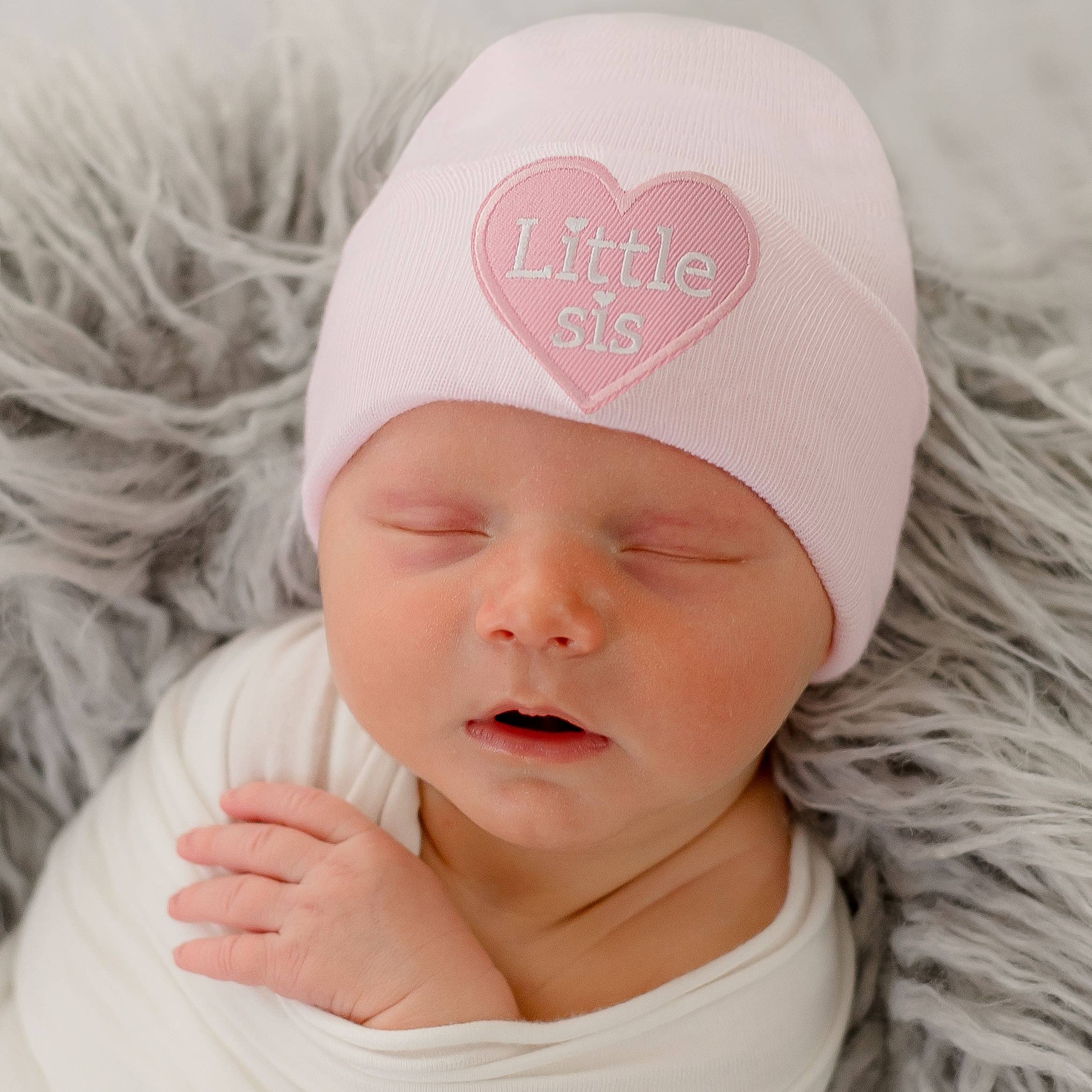Little SIS Heart Patch White Hospital Hat Pink 0-3m