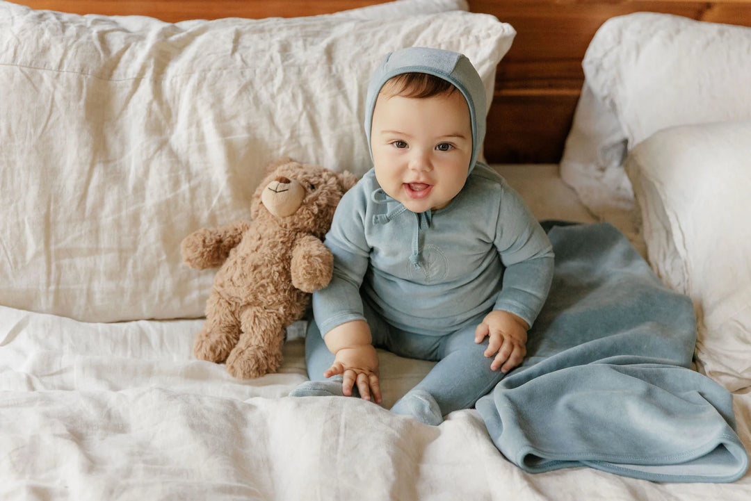 Ely's & Co Blue Velour Center Floral Take Me Home Set