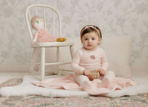 Ely’s & Co. – Girl Embroidered Liberty Footie + Hat | Pink