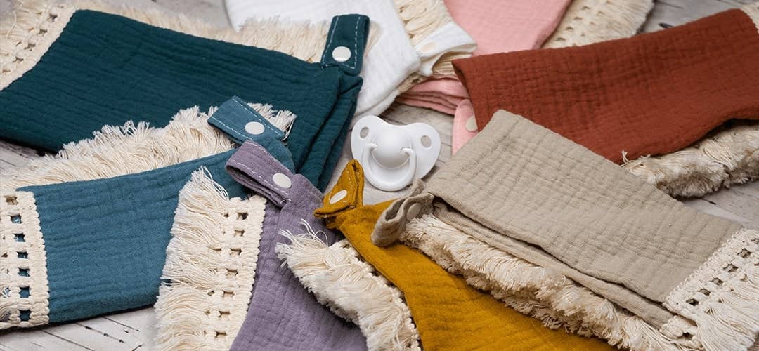 Doodalou - Desert - Muslin Boho Pacifier Blanket with Tassels