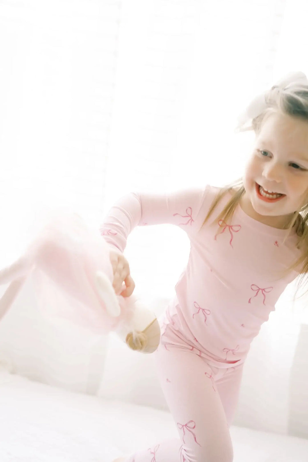 Dreamy Skies Baby - Ribbed Bamboo Two Piece Pj Sets in Pink Bows: 3T