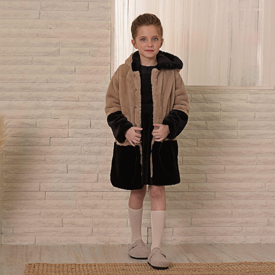 GIRL’S FAUX FUR COAT - SAND/BLACK