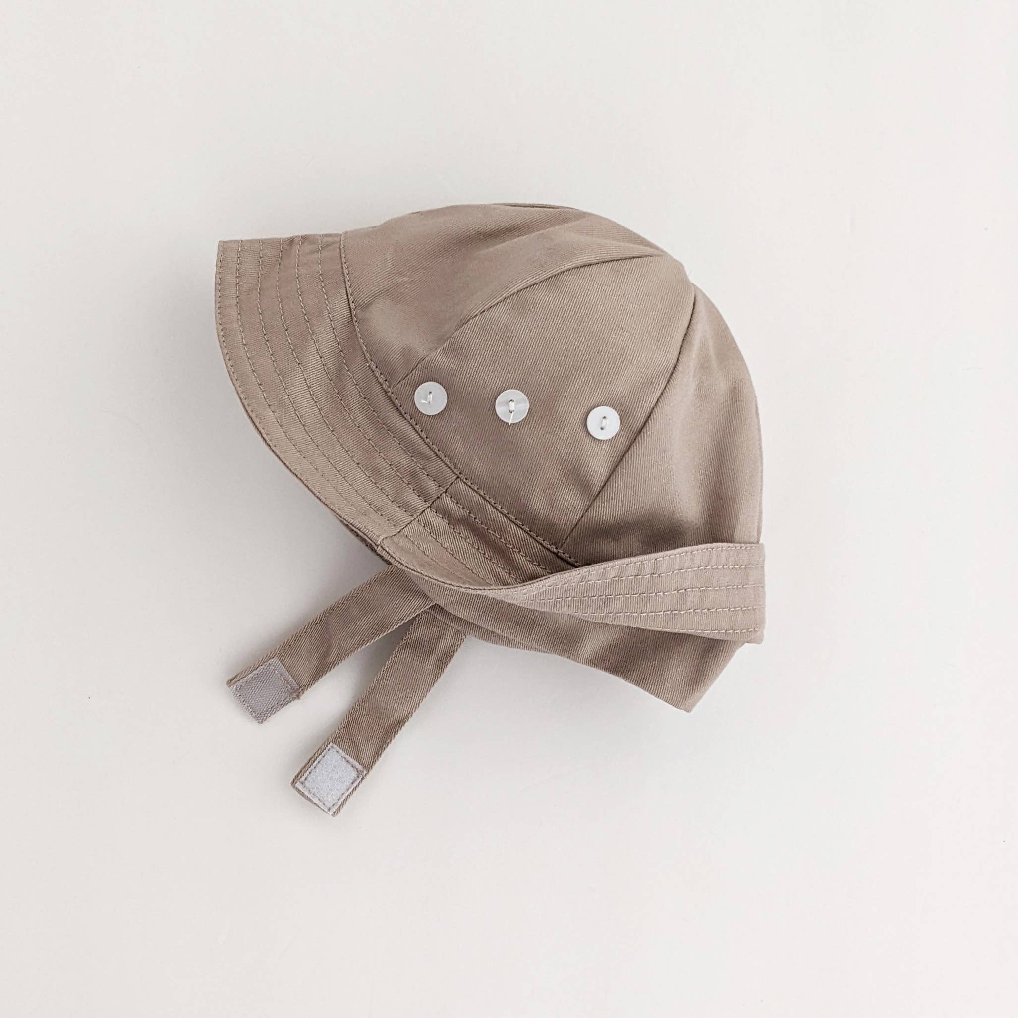 Sand Hat With Chinstrap Baby & Toddler: 0-3 Months