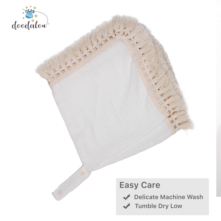 Doodalou - White - Muslin Boho Pacifier Blanket with Tassels