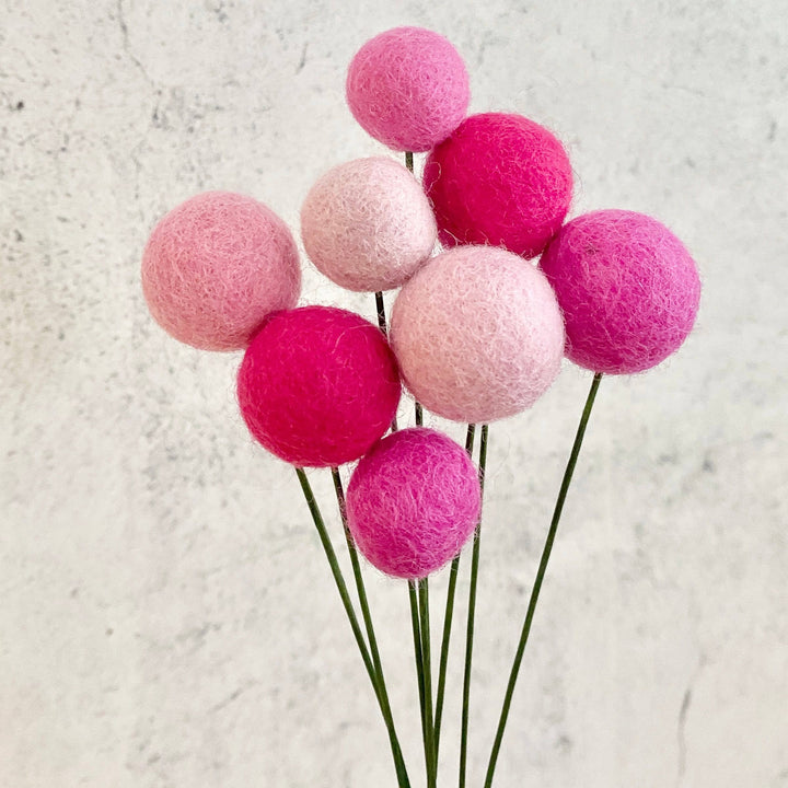 Oakwind Hollow - Set of 8 Felted Wool Flower Ball Pretty in Pink