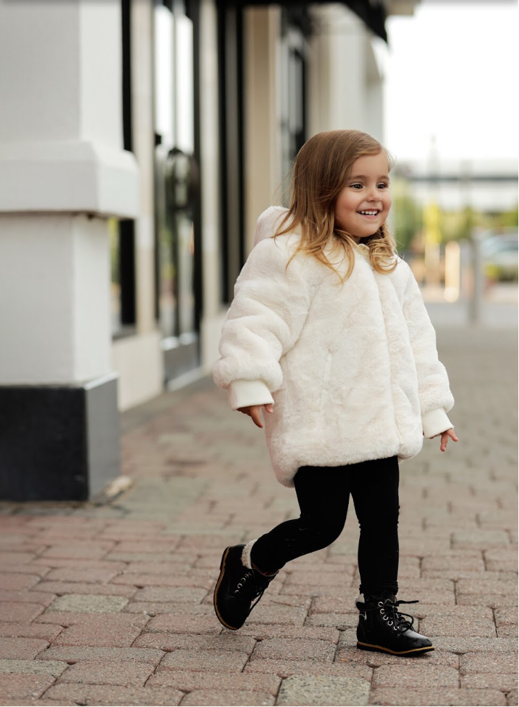 Pramie Black Fur Jacket