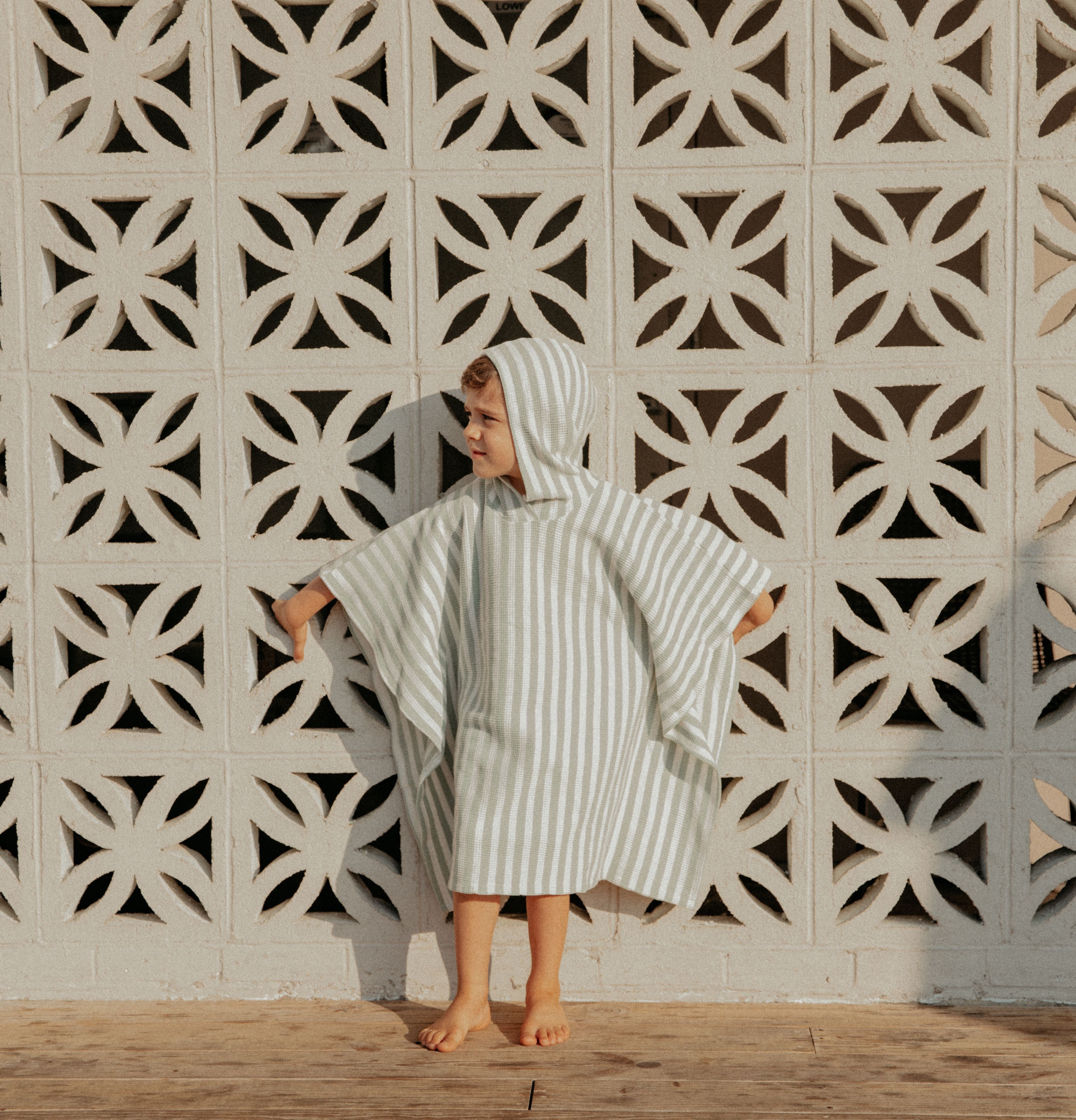 Re Sorte Sage Waffle Pinstripe Poncho
