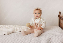 Peluche Bebe – Knit Tied Suspender Overalls