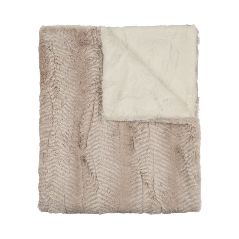 Peluche Bebe – Feather Beige & Natural Fur Blanket