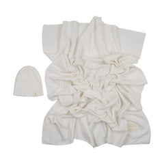 Peluche Bebe – Knit Swaddle & Beanie Set