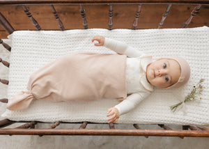 Peluche Bebe – Knit Swaddle & Beanie Set