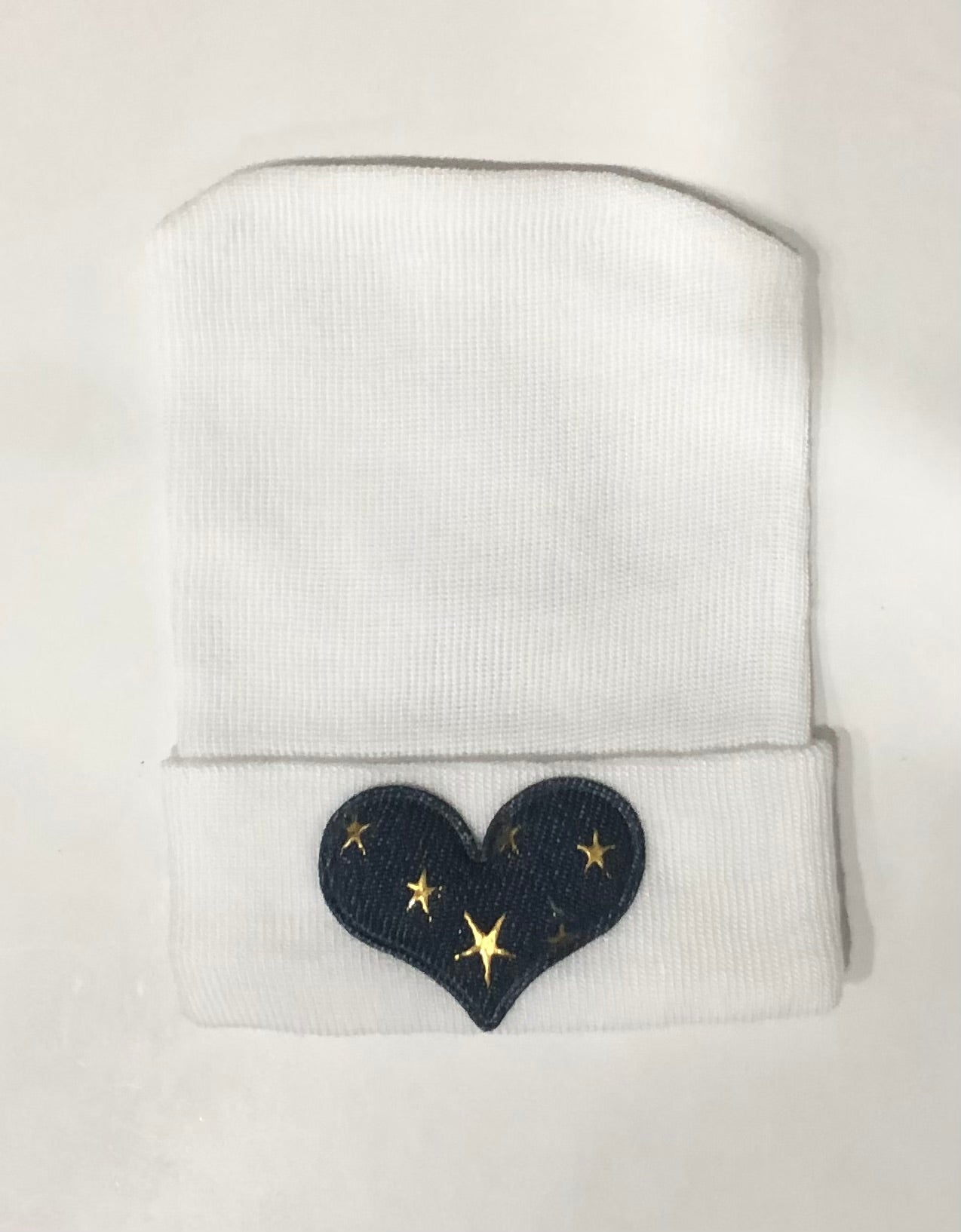 Appliqué Hospital Hat for Newborn Babies | Luxury Newborn Take-Home Essential