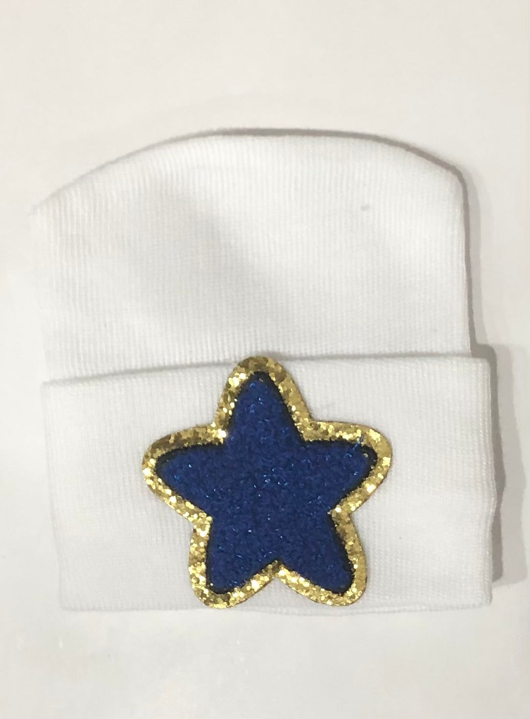 Appliqué Hospital Hat for Newborn Babies | Luxury Newborn Take-Home Essential