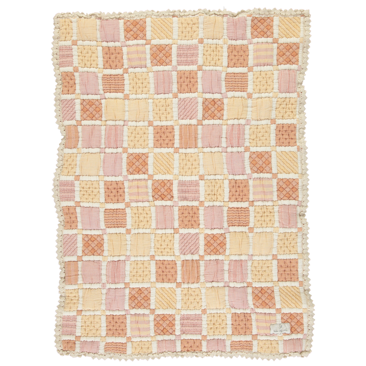 Pink Bebe Organic Blanket – Soft Knit Comfort & Timeless Design