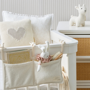 DH Bouclé Crib Organizer – Soft & Stylish Nursery Storage Essential
